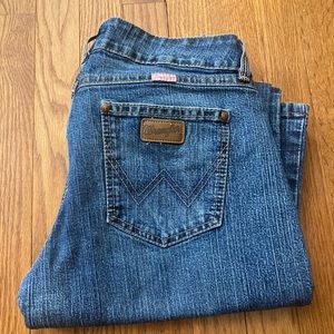 Wrangler women’s jeans 7/8✖️32